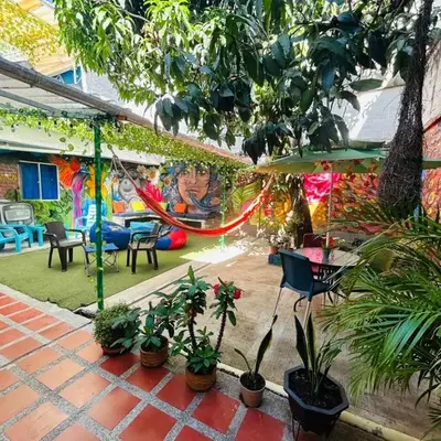 Blue Coast Hostal