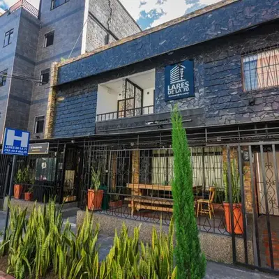 Hotel Lares 70 Laureles