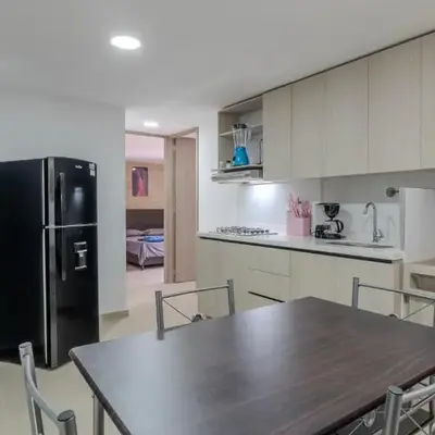 Apartamento 2BR Parqueadero y Piscina 202