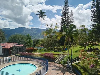 Gallery image of Yarumito Finca Hotel Cabaña Gardenia in Barbosa