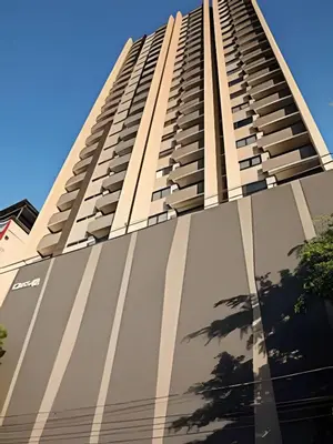 a tall building with a reflection of a tree at Class 48 Apt. 2304 - Apto con balcón privado/Sabaneta in Sabaneta