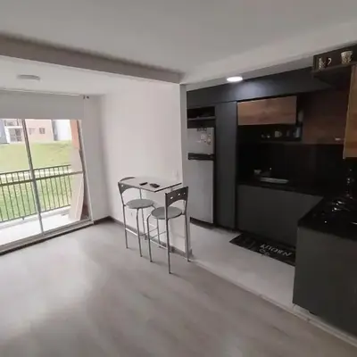 Confortable Apartamento cerca Aeropuerto JMC unidad Cerrada